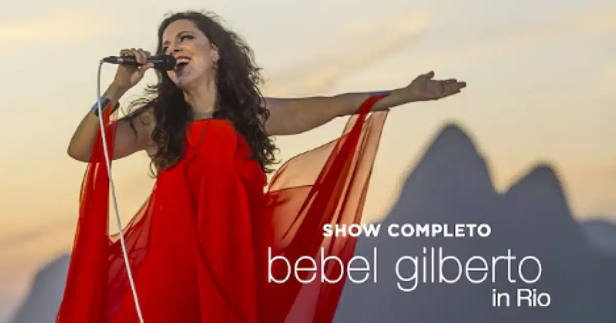 Bebel Giberto sur les plages de Rio