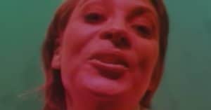 Catherine (image extraite du clip "Andy")